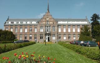 Hôpital Psychiatrique du Beau Vallon Medical Records & Invoices